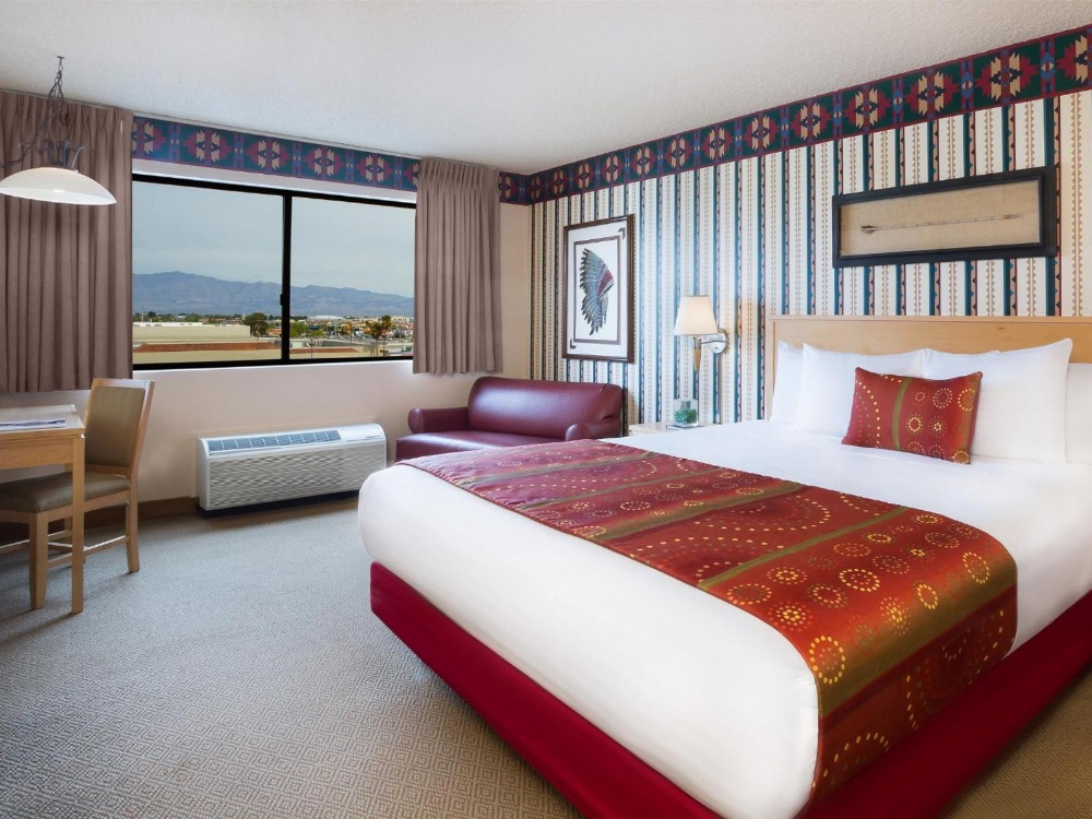 Arizona Charlies Decatur